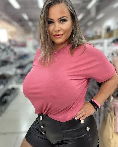 milf curvy|busty